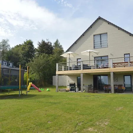 With Spa-francorchamps F1 Circuit *